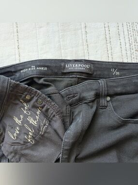 Liverpool LA High-Rise Ankle Jeans - Black